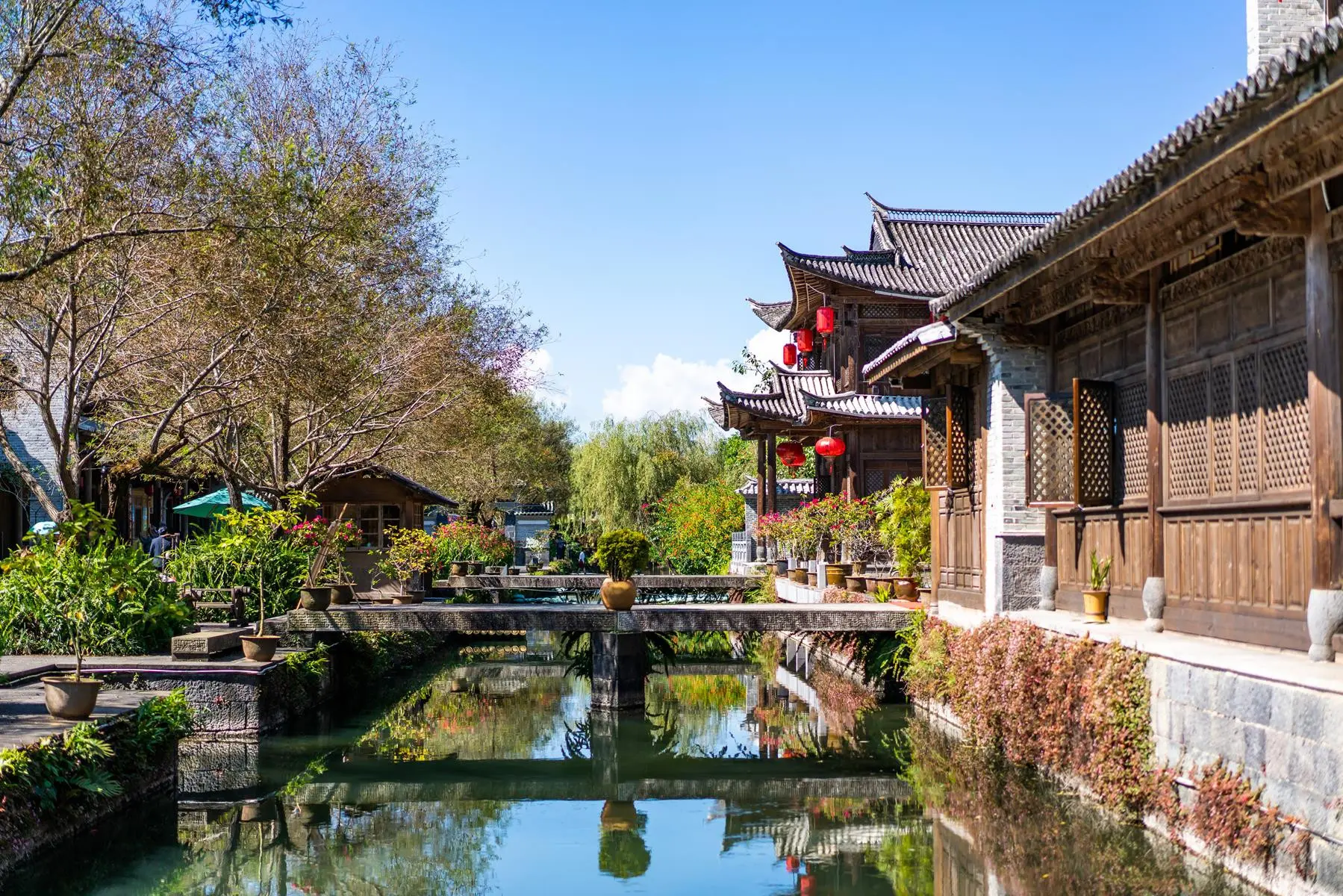 Tour Đại Lý – Làng Ngân Hạnh – Đằng Xung – Côn Minh 5N5Đ | No Shopping