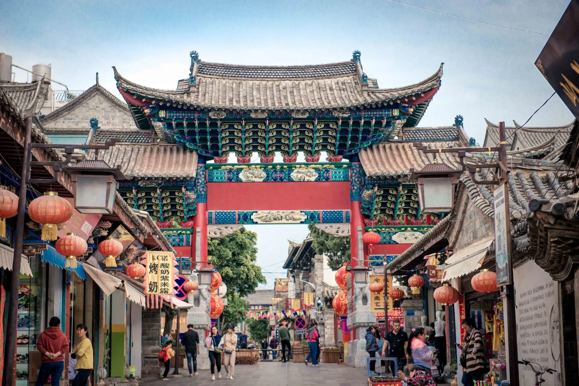 Tour Hà Khẩu – Bình Biên – Kiến Thủy – Di Lặc – Mông Tự 3N3Đ